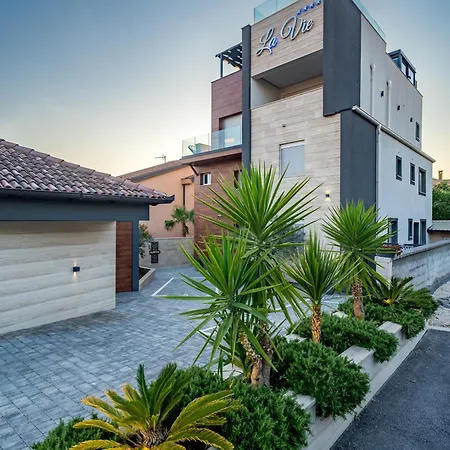 Luxury Lavie Pensjonat 4*